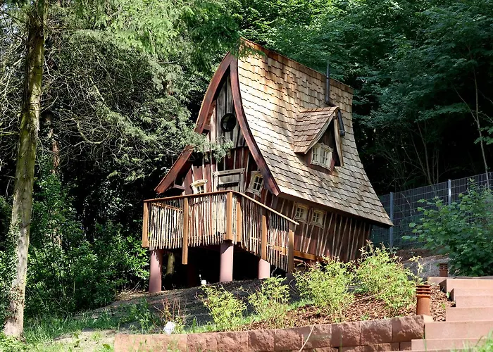 Hexenhaeuschen Am Waldrand * אנוויילר אם טריפלס