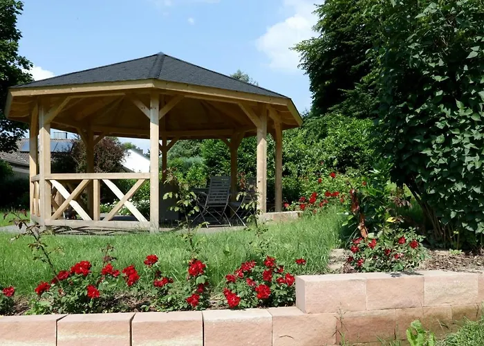 Hexenhaeuschen Am Waldrand אנוויילר אם טריפלס